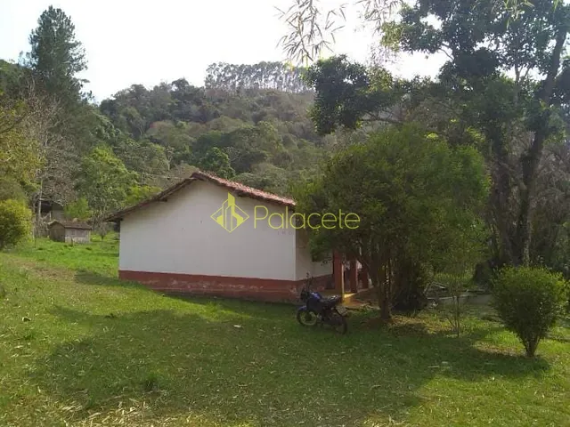 Chácara com 55000m² 3 quartos e 1 banheiro, à venda, no bairro Cedro em Cunha