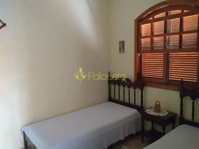 Chácara com 24200m² 2 quartos e 1 banheiro, à venda, no bairro Cedro em Cunha