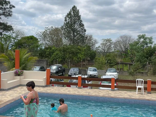 Chácara 3 quartos e 3 banheiros, à venda, no bairro Goiabal em Pindamonhangaba