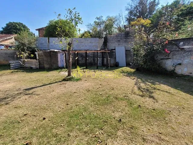 Chácara com 600m², à venda, no bairro Residencial e Comercial Cidade Morumbi em Pindamonhangaba