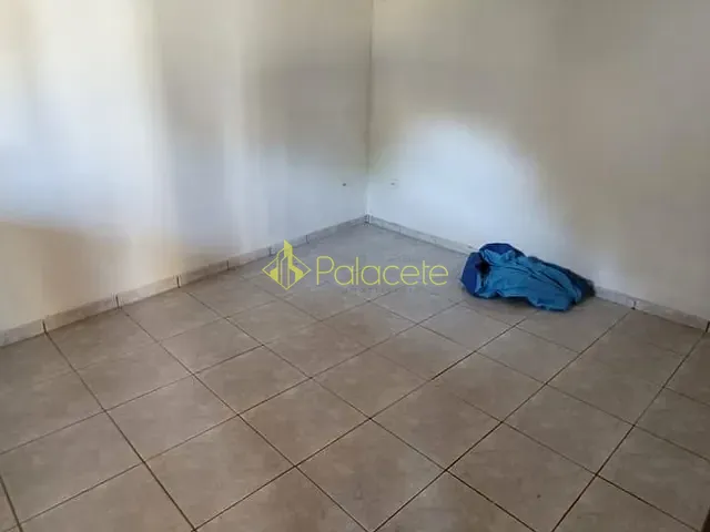 Chácara com 600m², à venda, no bairro Residencial e Comercial Cidade Morumbi em Pindamonhangaba