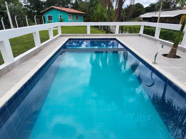 Chácara com 1300m² 1 quarto e 1 banheiro, à venda, no bairro Piracuama em Pindamonhangaba