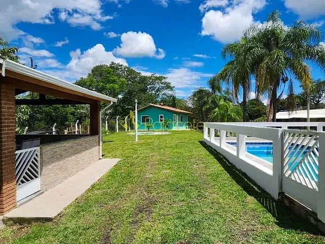 Chácara com 1300m² 1 quarto e 1 banheiro, à venda, no bairro Piracuama em Pindamonhangaba