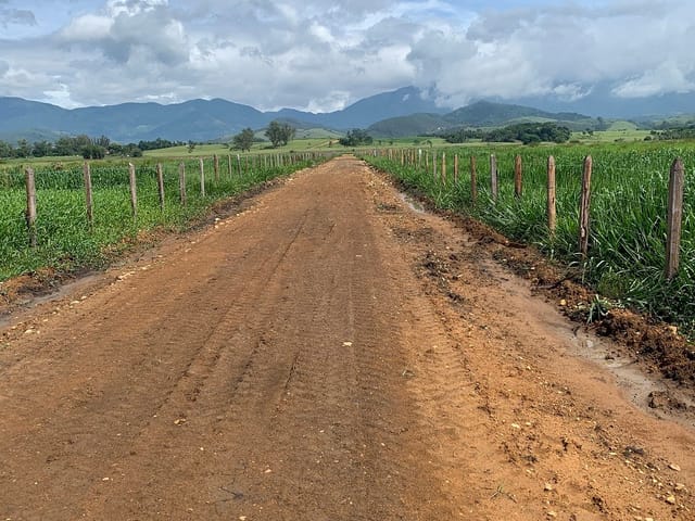Chácara com 20000m², à venda, no bairro Bom Sucesso em Pindamonhangaba