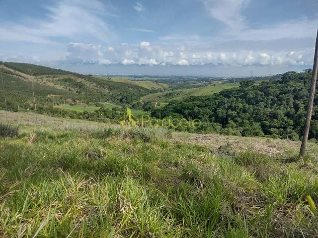 Chácara com 20000m², à venda, no bairro Borba em Pindamonhangaba