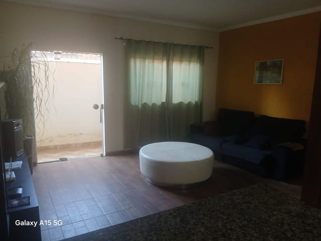 Chácara com 1200m² 3 quartos e 4 banheiros, à venda, no bairro Goiabal em Pindamonhangaba
