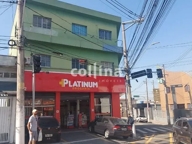 Conjunto comercial com 375m², à venda, no bairro Centro em Carapicuíba
