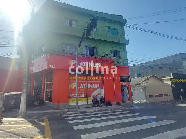 Conjunto comercial com 375m², à venda, no bairro Centro em Carapicuíba