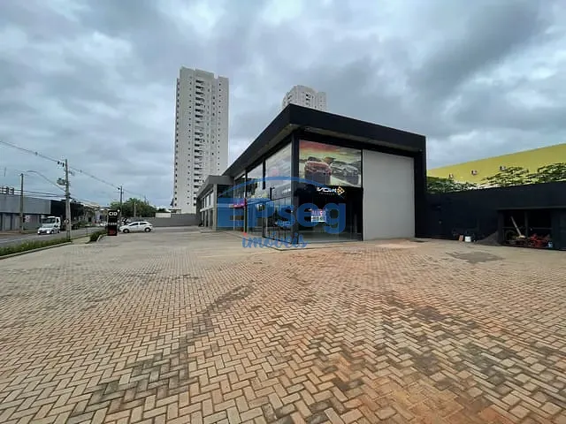 Conjunto comercial com 90m², para alugar, no bairro Centro em Londrina