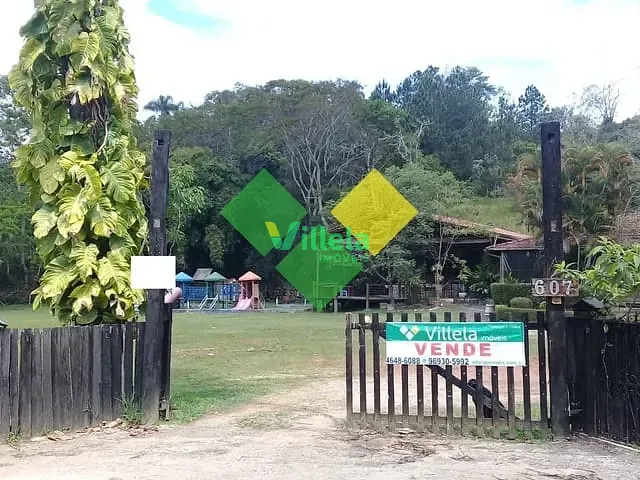 Conjunto comercial com 10000m², à venda, no bairro Freguesia da Escada em Guararema