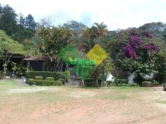 Conjunto comercial com 10000m², à venda, no bairro Freguesia da Escada em Guararema