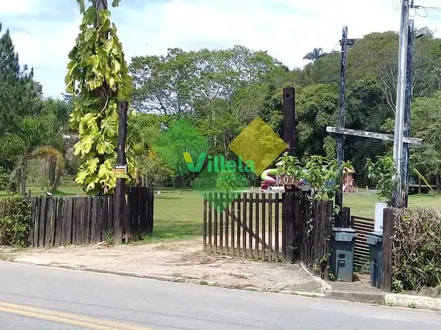 Conjunto comercial com 10000m², à venda, no bairro Freguesia da Escada em Guararema