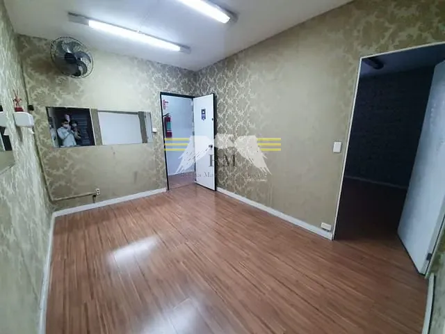 Conjunto comercial com 100m², para alugar, no bairro Penha de França em São Paulo