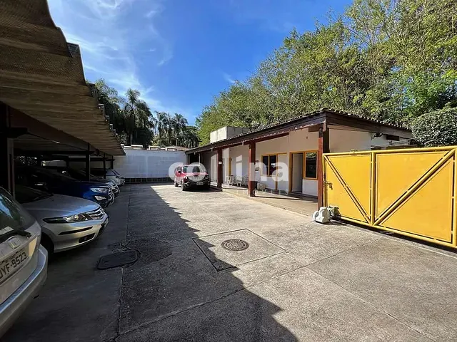 Conjunto comercial com 7854m², à venda, no bairro Granja Viana em Cotia