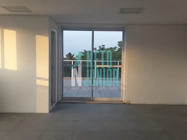 Conjunto comercial com 95m², para alugar, no bairro Pinheiros em São Paulo