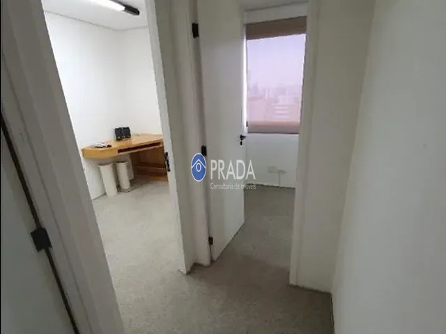 Conjunto comercial com 76m², à venda, no bairro Sumarezinho em São Paulo