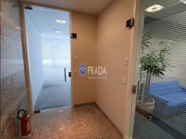 Conjunto comercial com 310m², para alugar, no bairro Cidade Monções em São Paulo