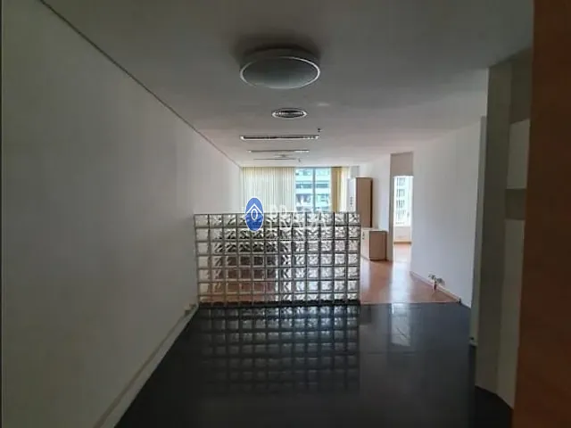 Conjunto comercial com 245m², para alugar, no bairro Cidade Monções em São Paulo