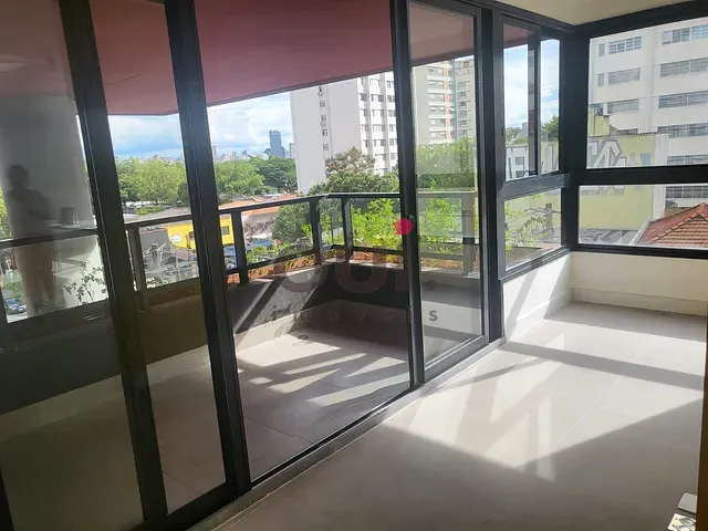 Conjunto comercial à venda, no bairro Jardins em São Paulo