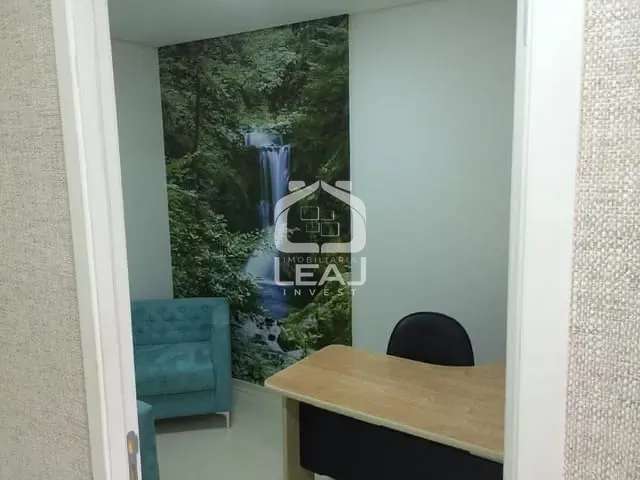 Conjunto comercial à venda, no bairro Jardim Dom Bosco em São Paulo