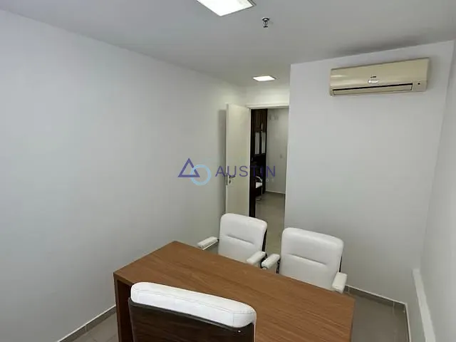Conjunto comercial com 36m², à venda, no bairro Pinheiros em São Paulo