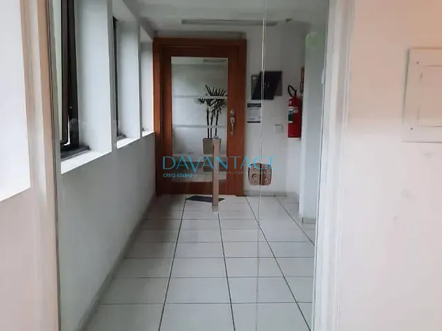 Conjunto comercial com 135m², à venda, no bairro Jardim Paulista em São Paulo