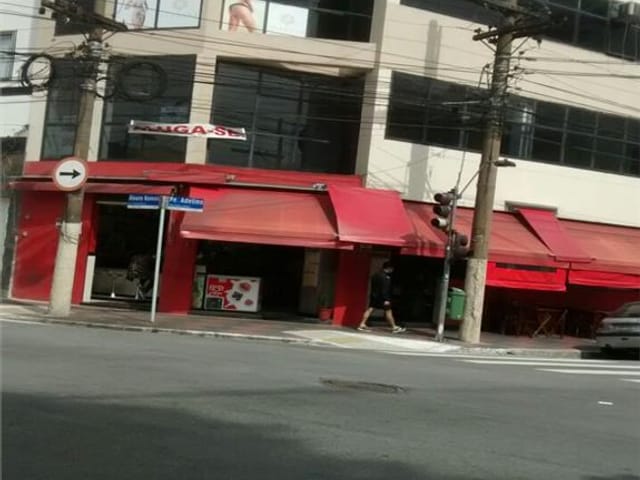 Conjunto com 200m², para alugar, no bairro Quarta Parada em São Paulo