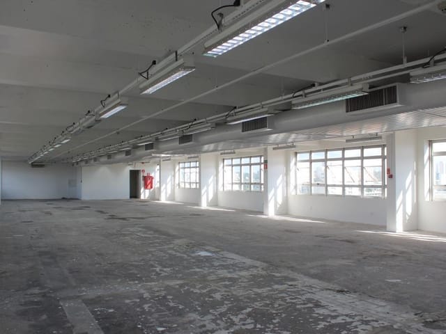 Conjunto com 674m², para alugar, no bairro Vila Leopoldina em São Paulo