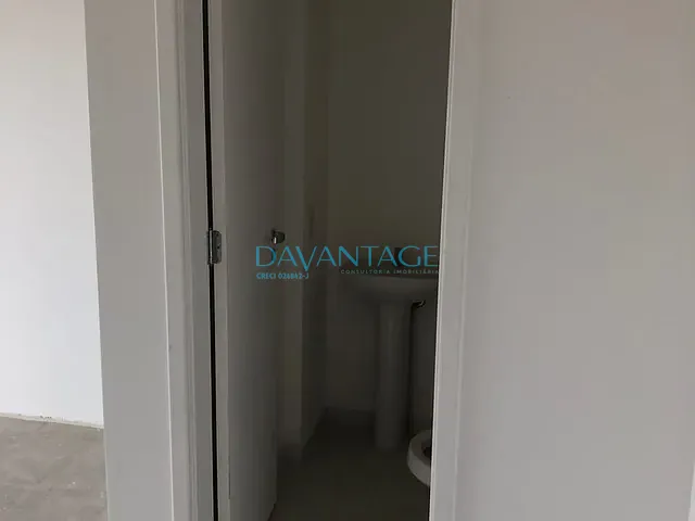 Conjunto comercial com 28m², à venda ou para alugar, no bairro Várzea da Barra Funda em São Paulo