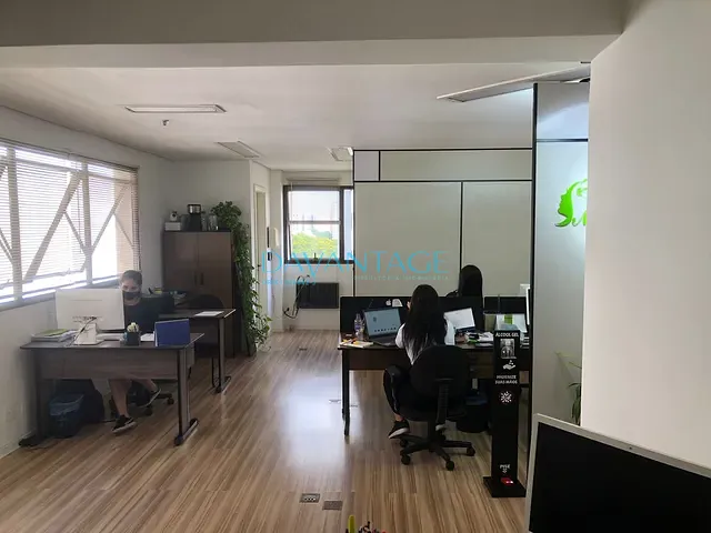 Conjunto comercial com 50m², à venda, no bairro Vila Clementino em São Paulo