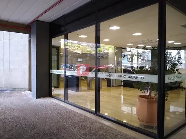 Conjunto comercial com 112m², para alugar, no bairro Brooklin em São Paulo