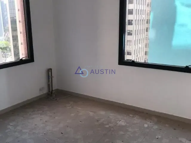Conjunto comercial com 110m², à venda, no bairro Vila Olímpia em São Paulo