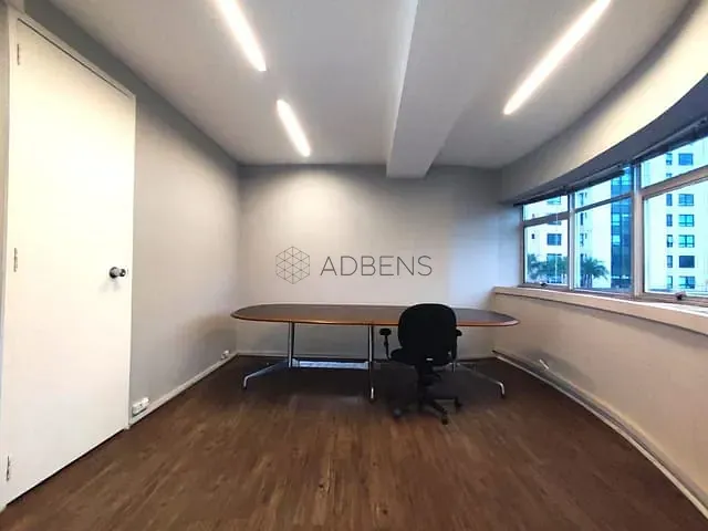 Conjunto comercial à venda, no bairro Itaim Bibi em São Paulo