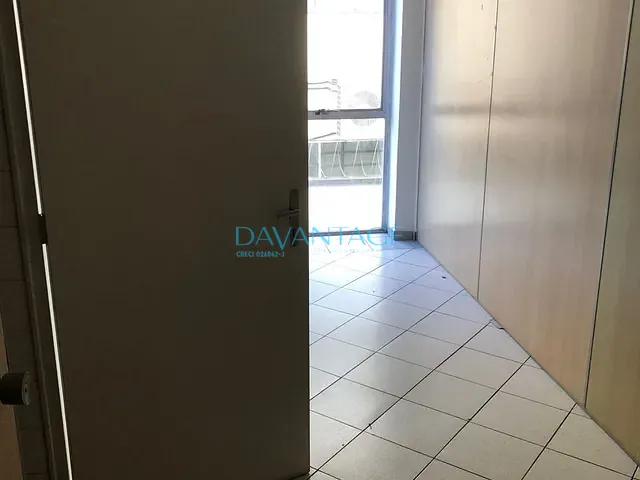 Conjunto comercial com 100m², para alugar, no bairro Vila Romana em São Paulo