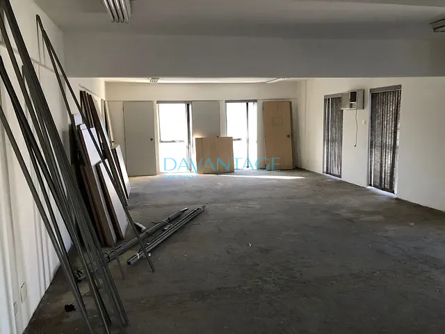 Conjunto comercial com 110m², para alugar, no bairro Vila Romana em São Paulo