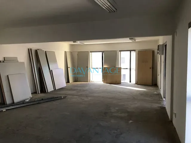 Conjunto comercial com 110m², para alugar, no bairro Vila Romana em São Paulo