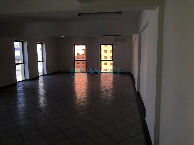 Conjunto comercial com 110m², para alugar, no bairro Vila Romana em São Paulo