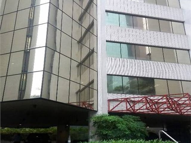 Conjunto comercial com 254m², à venda ou para alugar, no bairro Cidade Monções em São Paulo