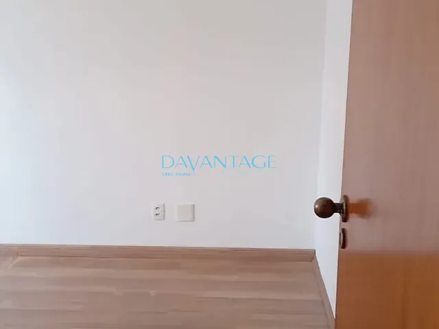 Conjunto comercial com 60m², para alugar, no bairro Vila Romana em São Paulo