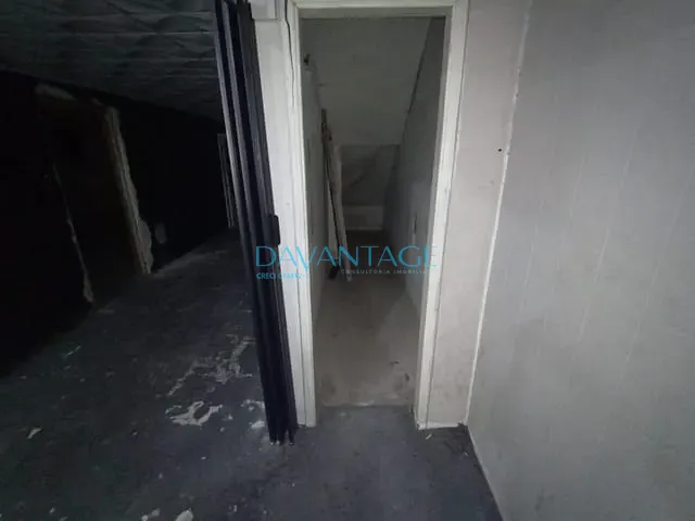 Ponto com 60m², para alugar, no bairro Vila Anastácio em São Paulo