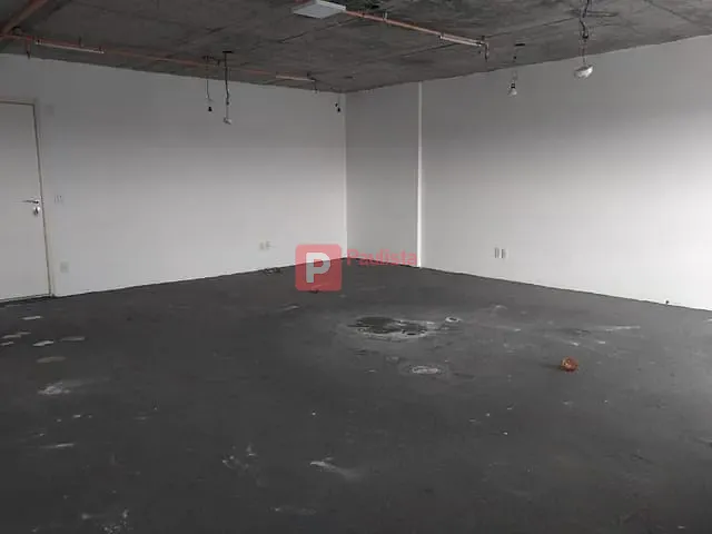 Conjunto comercial com 65m², à venda, no bairro Jardim Dom Bosco em São Paulo
