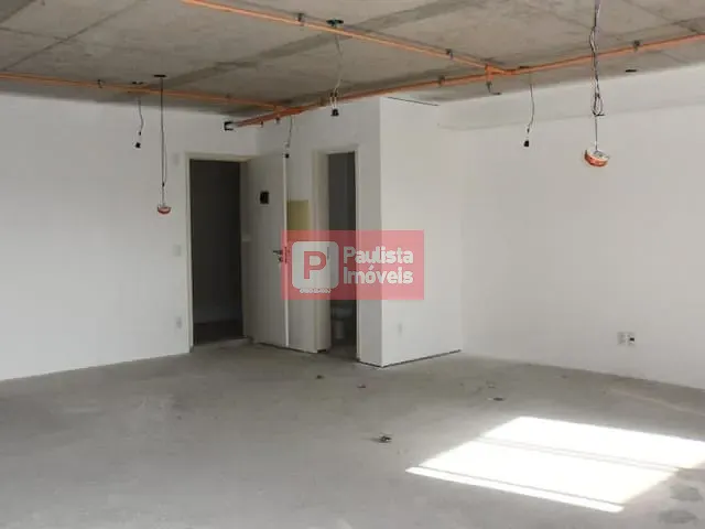 Conjunto comercial com 65m², à venda, no bairro Jardim Dom Bosco em São Paulo