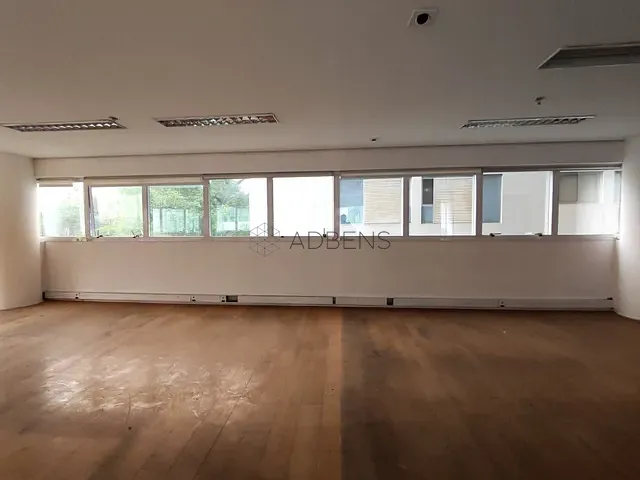 Conjunto comercial para alugar, no bairro Jardim Paulista em São Paulo