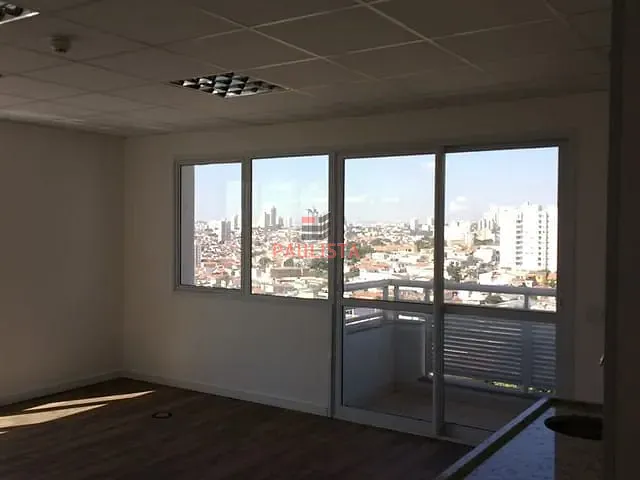 Conjunto comercial para alugar, no bairro Vila Dom Pedro I em São Paulo