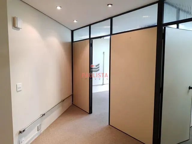 Conjunto comercial à venda, no bairro Vila Mariana em São Paulo