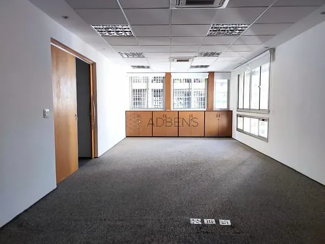 Conjunto comercial para alugar, no bairro Jardim Paulista em São Paulo