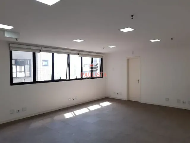 Conjunto comercial à venda, no bairro Vila Clementino	 em São Paulo