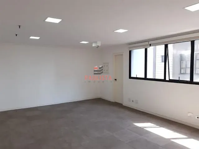 Conjunto comercial à venda, no bairro Vila Clementino	 em São Paulo