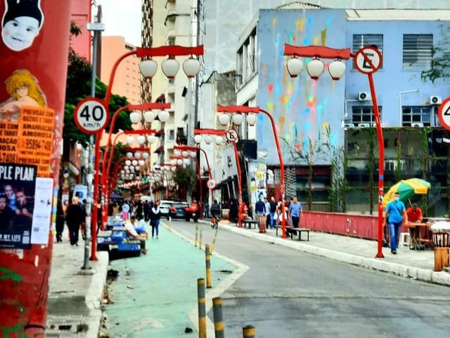 Foto do Conjunto comercial - Conjunto à venda ou locação, 80 m², Rua Galvão Bueno, Liberdade | Adbens Negócios Imobiliários Ltda