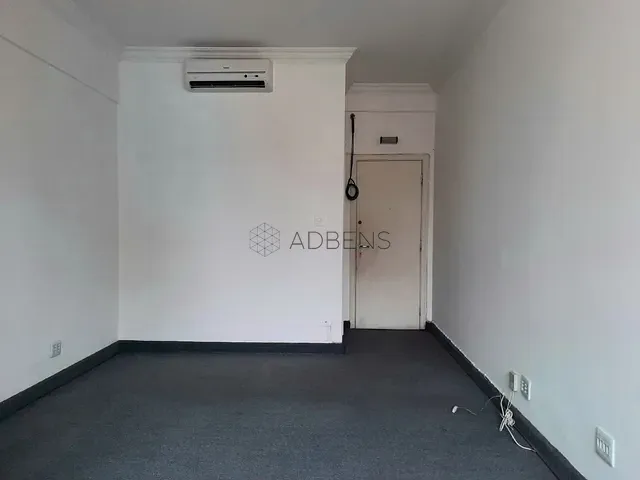 Conjunto comercial para alugar, no bairro República em São Paulo